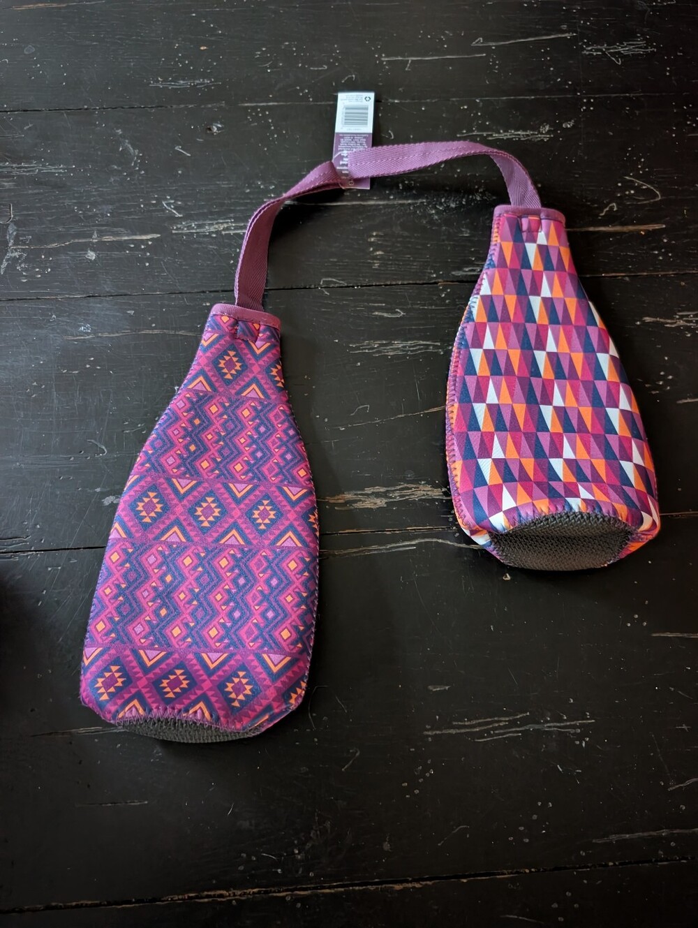 New California Innovations Insulated Portable Paisley & Geometric Wine Tote Set